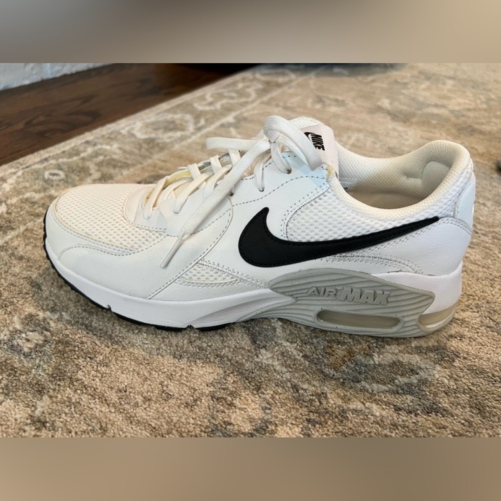 Nike air max excee shoes